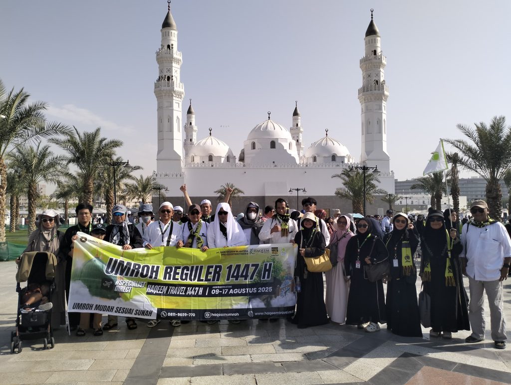 Paket Umroh Plus Dubai November 2025