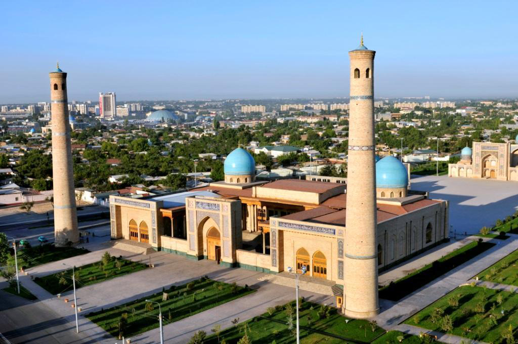 umroh plus uzbekistan