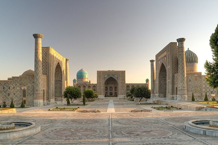 tour uzbekistan desember